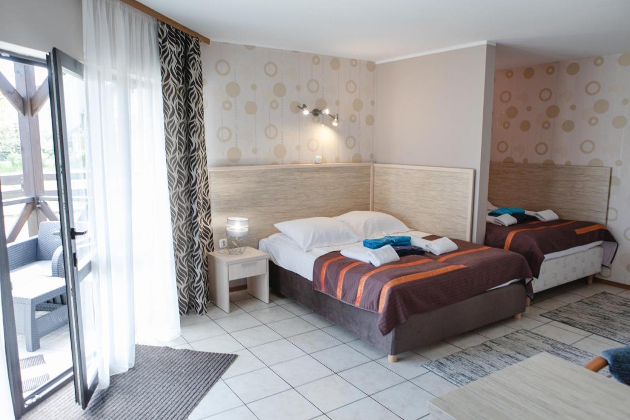 Arena Slonca Hotel Leba Exterior photo